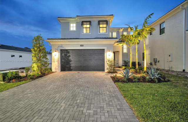 13482 Artisan Circle