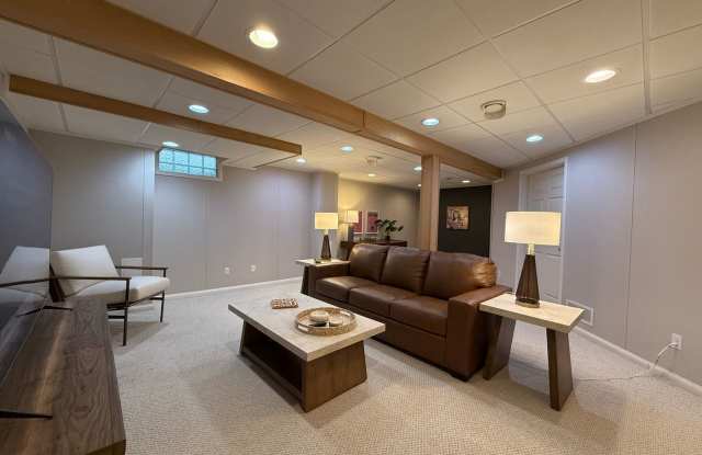 Photo of 9736 Flagstone Way