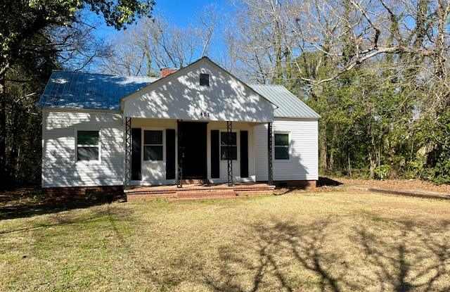 407 Forrest Drive