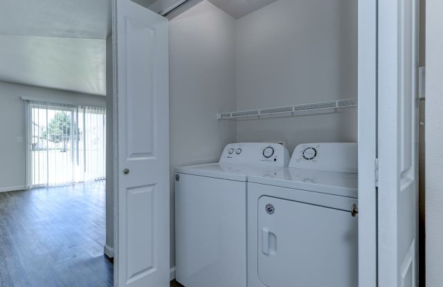 Photo of Meadowood Apartments