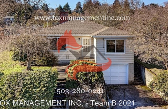 705 SE 78th Ave - 705 Southeast 78th Avenue, Portland, OR 97215