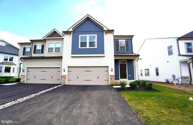 Photo of 612 AMERICA DR