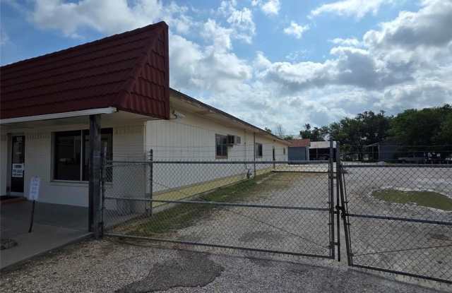 105 S Wilhite Street