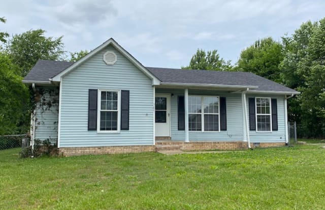 305 Atlantic Ave - 305 Atlantic Avenue, Oak Grove, KY 42262