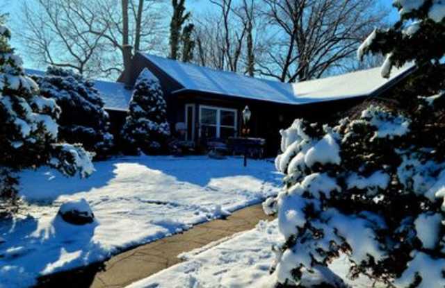 410 Narragansett Drive