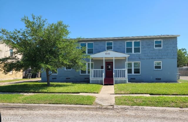 641 Robinson St - 641 Robinson Street, Corpus Christi, TX 78404