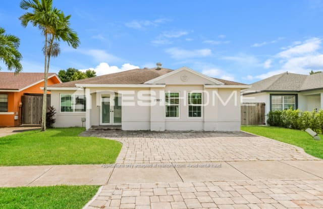 17993 Southwest 135th Avenue - 17993 Southwest 135th Avenue, Richmond West, FL 33177