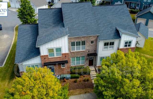 3840 Willow Green Place
