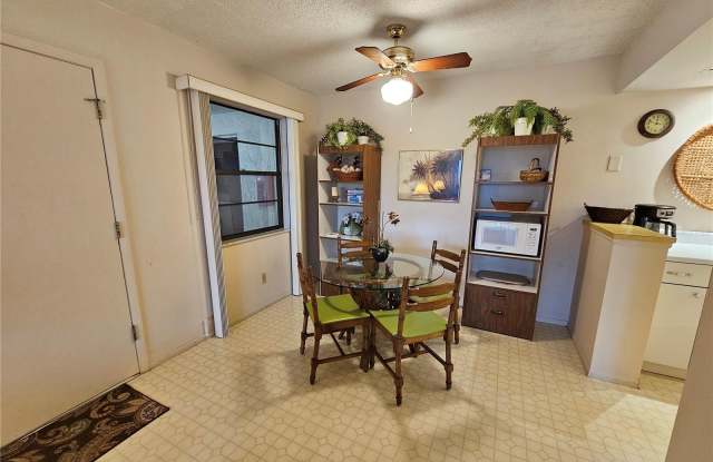 72 BOUNDARY BOULEVARD