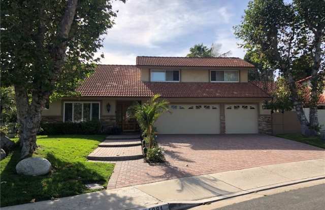 24081 La Chiquita Drive