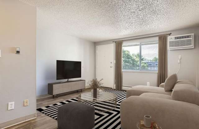 Fox Hill Apartments