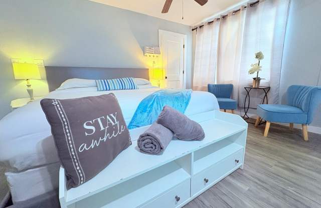 1915 N Atlantic Avenue unit: 1