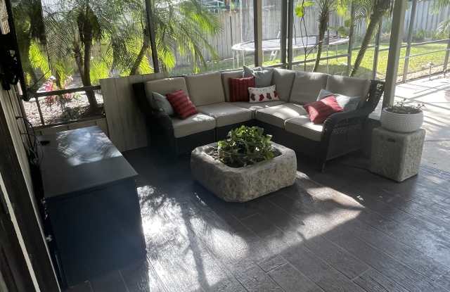 205 Fox Valley Drive