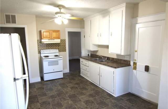 166 6th Avenue unit: 1