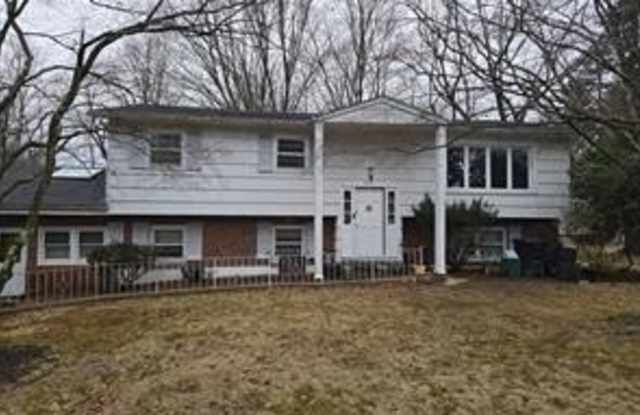 1015 Chestnut Ridge Road