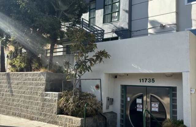 11735 Dorothy St unit: 2