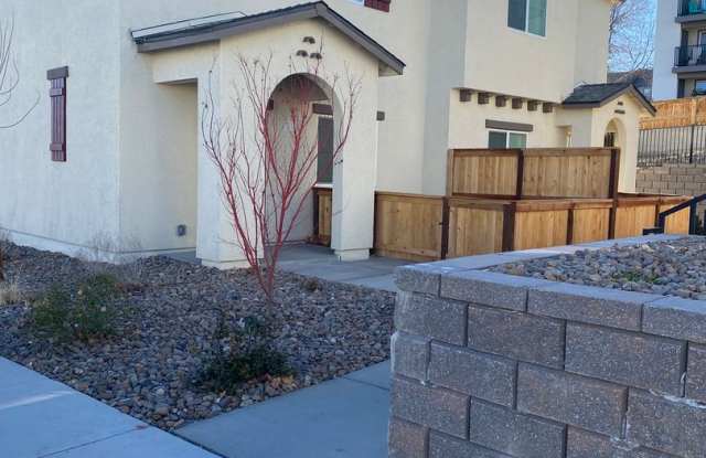 1213 Cedarhaven Ct