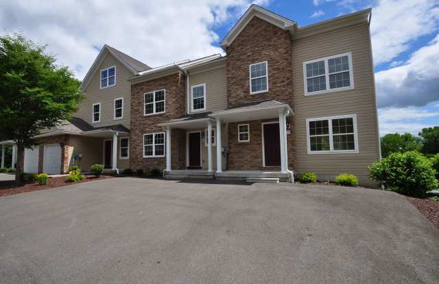 Photo of Dream Mountain Hollow