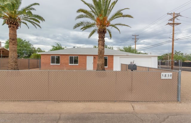 5859 E 33Rd Street - 5859 East 33rd Street, Tucson, AZ 85711