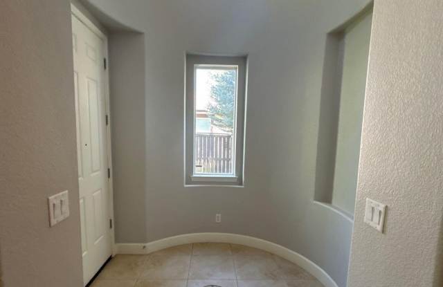 7158 Coldwater Street