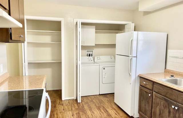 Photo of 1729 East 16th Street