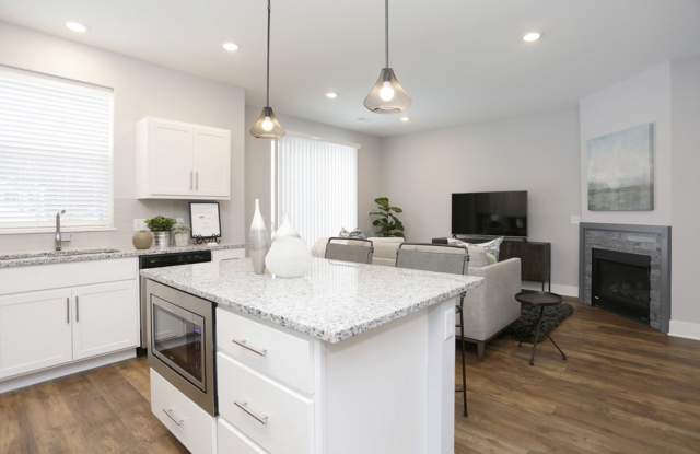 The Oak | Three Bedroom - (no basement)