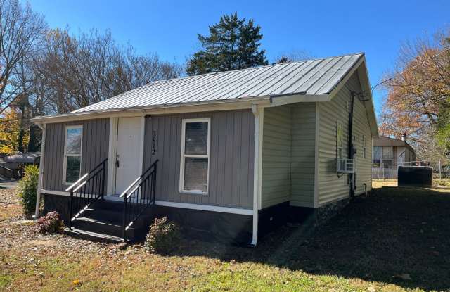 Cozy 2-Bedroom, 1-Bathroom Home