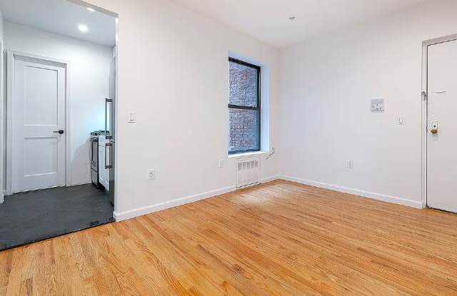 445 E 81st St - 445 East 81st Street, New York City, NY 10028