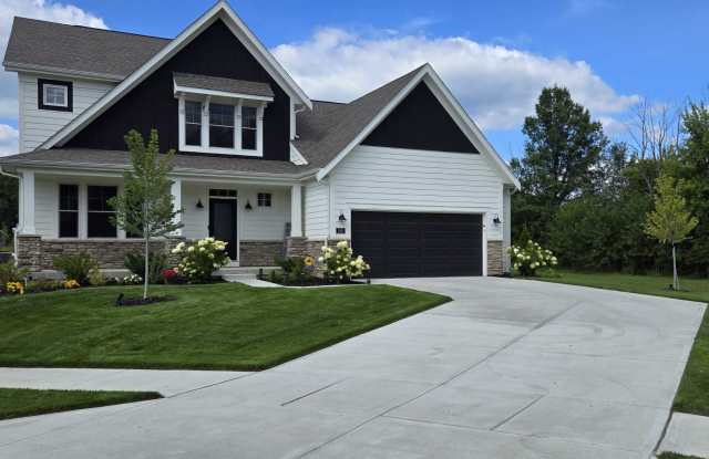 Photo of 228 Oakhurst Way