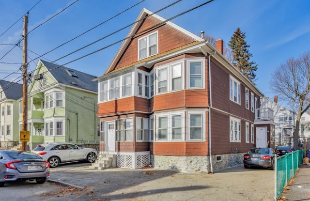 65-67 Ashland Ave - 65 Ashland Ave, Methuen Town, MA 01844