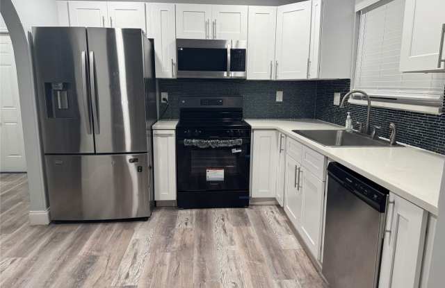 Photo of 5516 NW 22nd Street 5516, Lauderhill, FL 33313