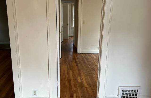 2 Bedroom 1 Bath Home for Rent