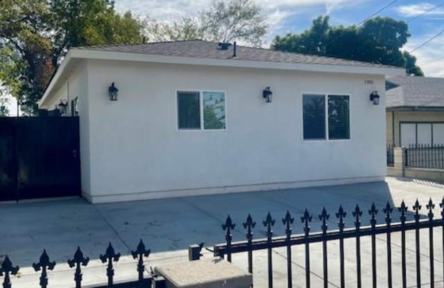 Photo of 3996 Van Buren Boulevard