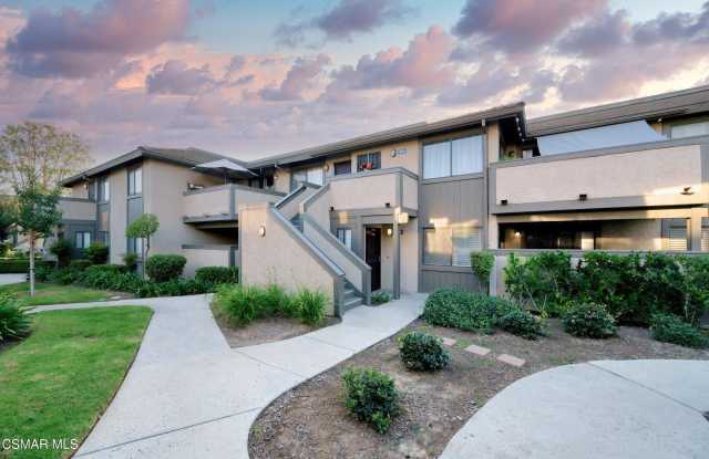 Photo of 150 E Los Angeles Avenue