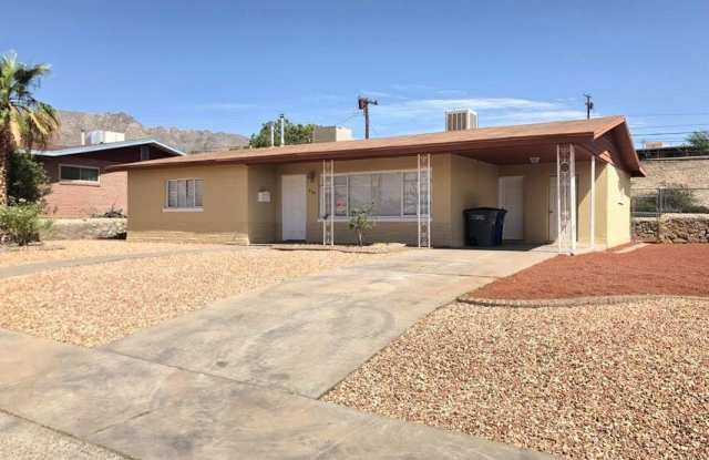 209 SAN SABA Road
