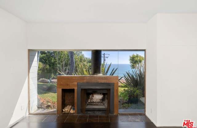 31215 Pacific Coast Hwy