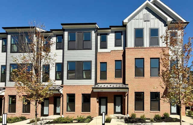 Photo of 606 Sadie Circle