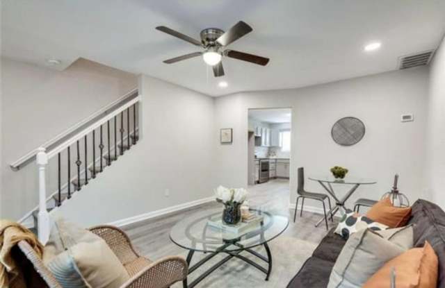 Charming 2BR Townhome in Atlanta