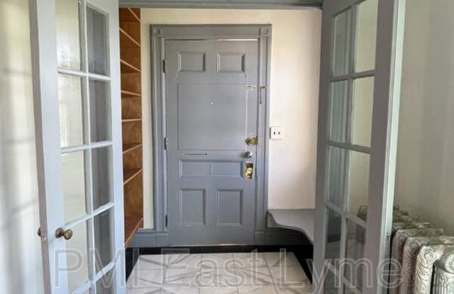 32 Truman St