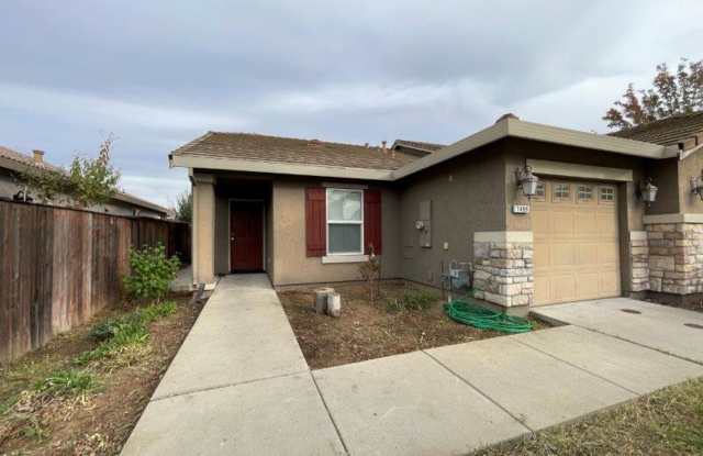 2 Bed 1 Bath Elk Grove Home