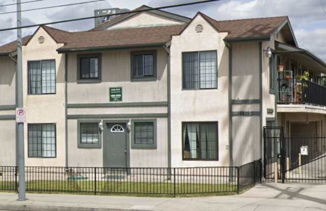 Photo of 2 bedrooms, 2 baths, 2 parking spaces! Central A/C and Heat!!!