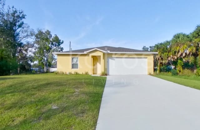 1124 Ware Avenue - 1124 Ware Avenue, Port Charlotte, FL 33948