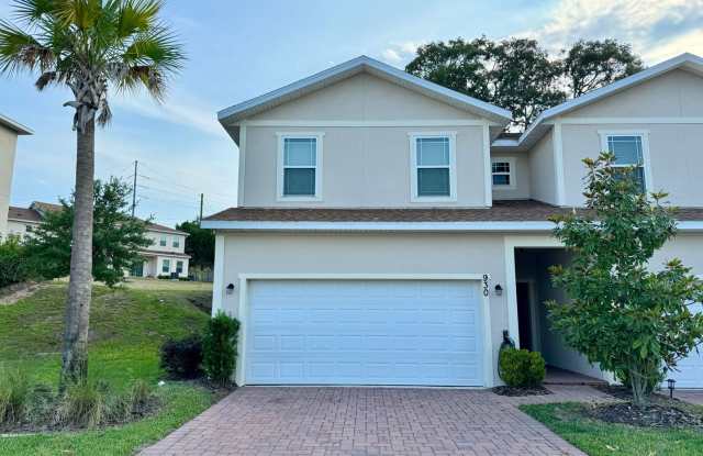 Move in ready 3/2 New Construction Townhouse with Garage!!! photos photos