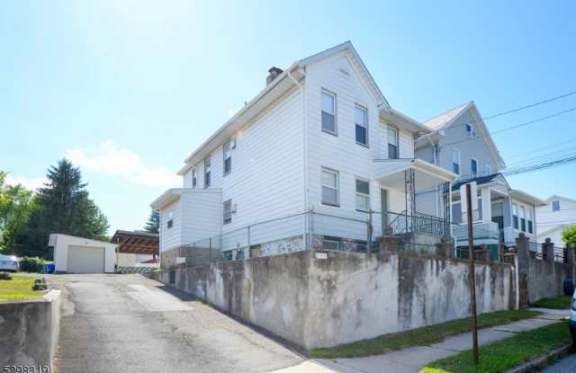 174 Westervelt Ave