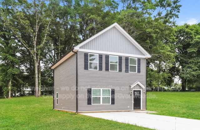 828 Graylyn Dr