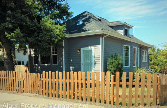 1700 15th Street - 1700 15th Street, Bremerton, WA 98337