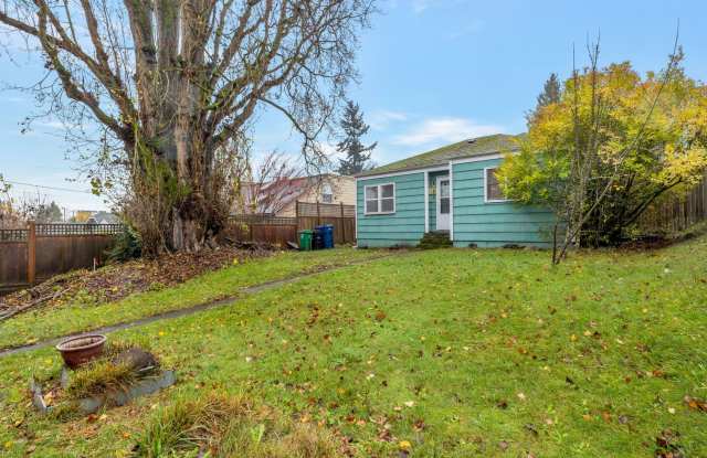 6 month lease only no extensions Greenwood bungalow