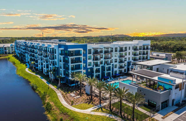 The Reef Oceanside Apartments