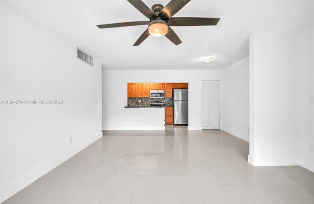 4660 NW 79th Ave