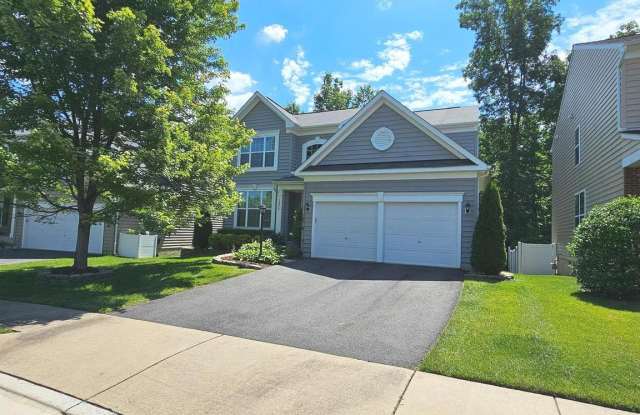 12679 LAKESIDE COURT